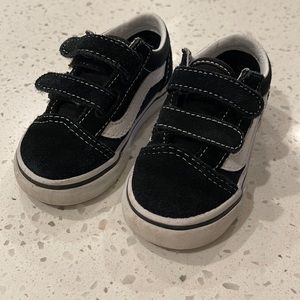 Toddler Vans Velcro shoes